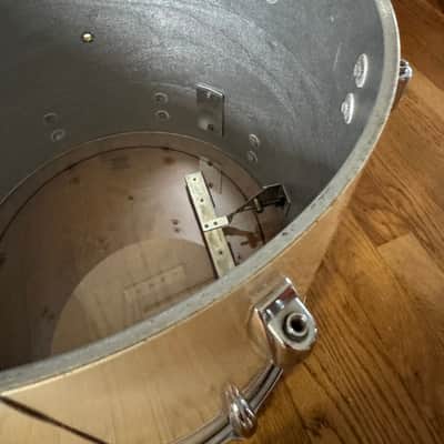 Gretsch Vintage Early 80s 13x15 (15 Diameter) Tom Floor Tom White Nitron Jasper Shell Excellent Condition image 13