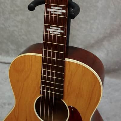 Stella Harmony F-66 USA made acoustic guitar with chipboard case image 3