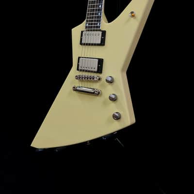 Harcom Guitars Arcturus Hubbard White Custom Shop, Boutique Kelly, Explorer, Warrior image 7