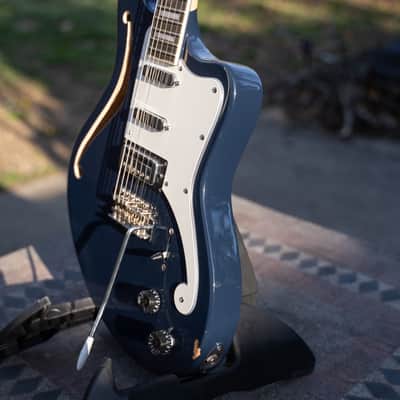 D'Angelico Premier Bedford SH (Modded) - Navy Blue image 12