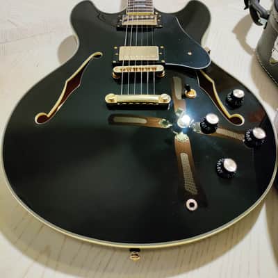 Sire Larry Carlton H7 - Black Includes Hard case image 2