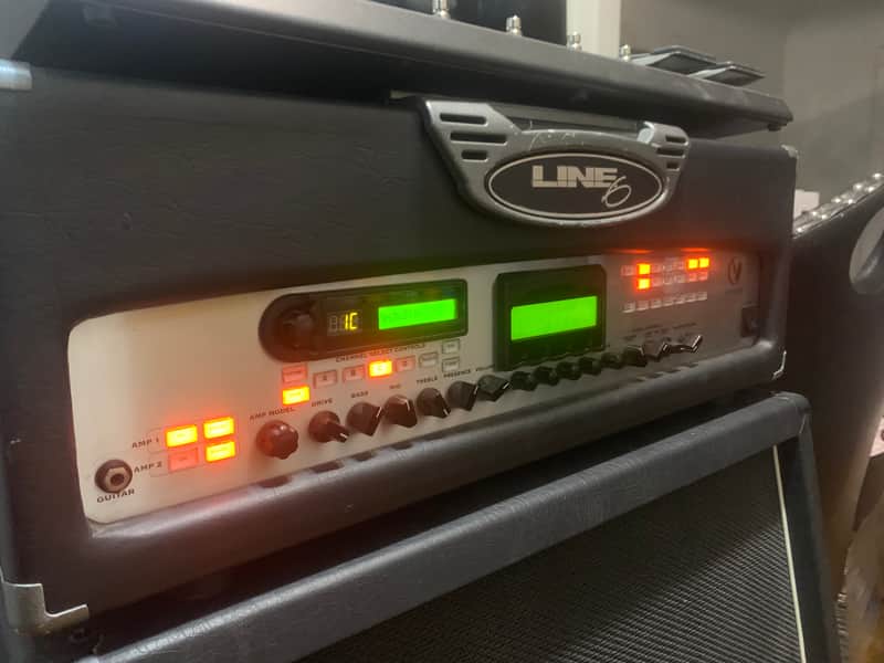 Line 6 Vetta 200-Watt Stereo Digital Modeling Guitar Amp Head image 1