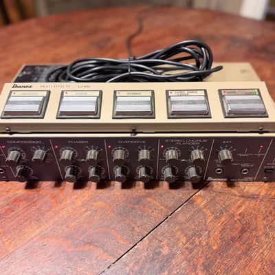 Ibanez UE-400 Multi-Effects Rack with Foot Controller image 4