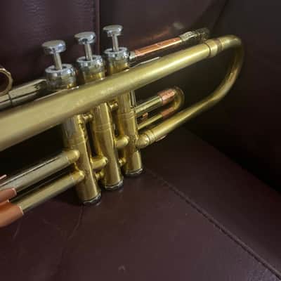Getzen Super Deluxe Bb Trumpet (1957) SN 78838 (100% lacquer - gold tint)(professional) image 5