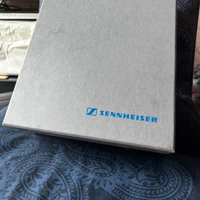 Irish! ☘️ Sennheiser HD650 Reference Headphones (silver mesh version) image 3