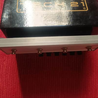 Tech 21 VT Bass Deluxe 2010s - Brushed Aluminum image 8