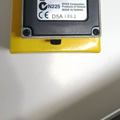 Boss OS-2 OverDrive/Distortion (Silver Label) 1990 - Present - Yellow image 5