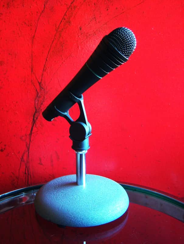Vintage 1990's AKG D3700S Hyper Cardioid Dynamic Microphone Low Z w mic clip D1000E D190E  D3700 image 1