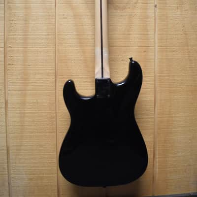 Squier FSR Bullet Stratocaster HT HSS 2020 - Black Metallic image 6