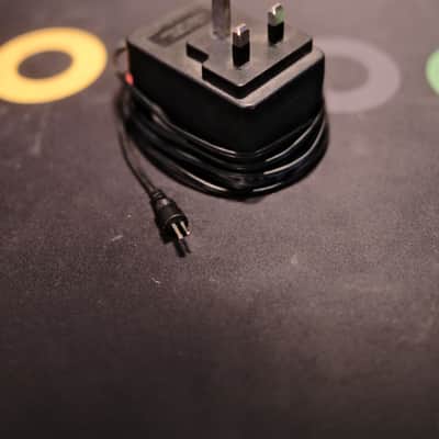 Electro-Harmonix Black Finger Optical Tube Compressor image 4