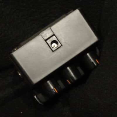 Arion  MCH-2 / Bass Chorus incl. Box image 3