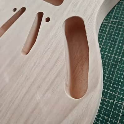 Mahogany Wood Mustang Style Unfinished Guitar Body image 6