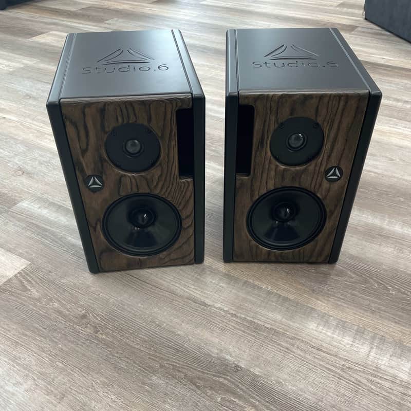 Red Sound Studio 6 Studio Monitors Espresso Satin/Black image 1