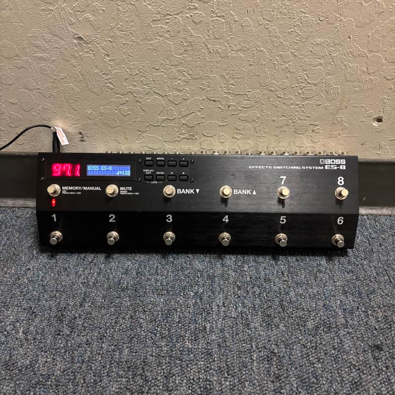 Boss ES-8