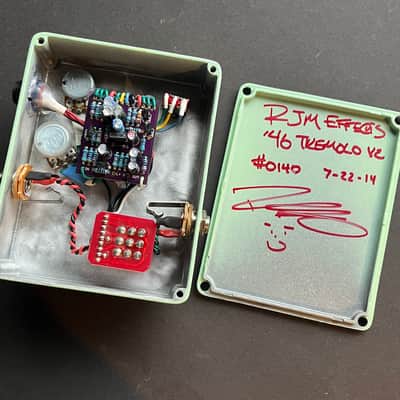 RARE 2014 McCaffrey Audio ‘46 Tremolo (#140) – Fender/VOX AC Analog Tremolo Pedal (Handbuilt Pre-RJM Effects Cease & Desist) image 2