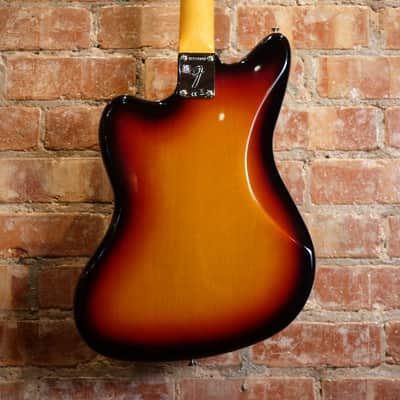 Fender American Vintage II 1966 Jazzmaster - 3-Colour Sunburst image 5