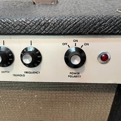 Gibson GA-15RVT Explorer 12-Watt 1x10" Guitar Combo 1965 - 1967 - Black image 9