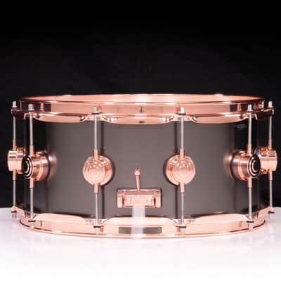 DW Collector's 6.5x14 Satin Black over Brass Snare - Copper Hardware image 3