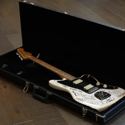 CA Wildfire Benefit Charity! 2018 Fender JazzMaster MIM Polar White Signed By Dave Grohl, Beck, Adam Sandler, Jack Black, & Pete Holmes! + OHSC image 20
