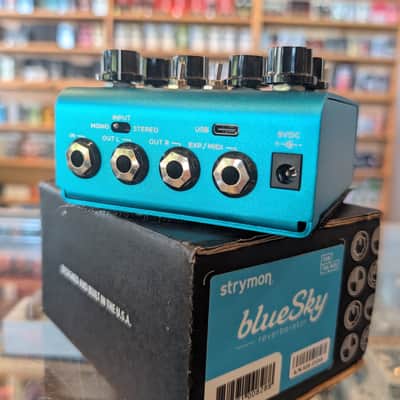 Strymon Blue Sky Reverberator v2 - Used, with Box image 3