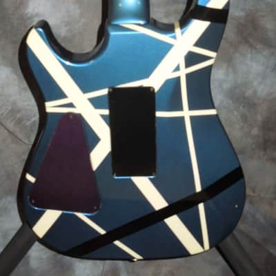 Hamer Chapparal 1980s EVH white and black stripe image 4