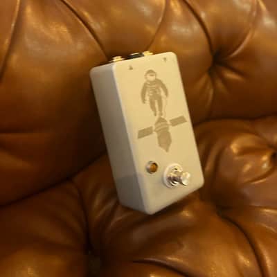 Asheville Guitar Pedals Octonaut analog octave up 2026 - Silver image 3