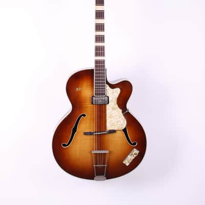 Höfner 457/S/E1 1960 2 Tone Burst image 1