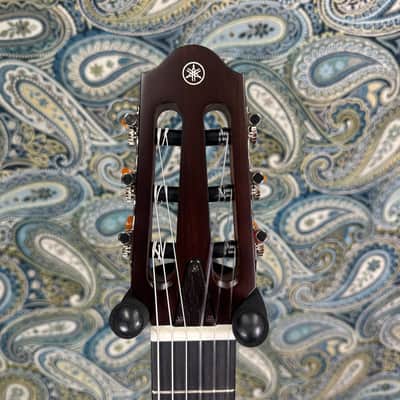 Yamaha SLG200N Nylon-String Silent Acoustic-Electric Guitar Natural w/Gig Bag image 3