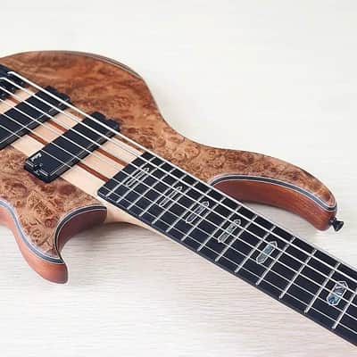 Custom 6 String Electric Bass Burl Wood Top Okoume Wood Body, Maple Neck Through, Rosewood Fingerboard image 4