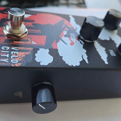 Velocity Silicon Fuzz V2 Handmade Fuzz Face image 3