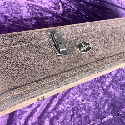 Stanford 1950s vintage style hard case for OM-sized guitars*strong wood construction*built-in hygrometer*looks fine witha fancy inside* image 9