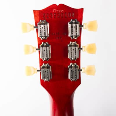 Gibson Les Paul Tribute Satin, Satin Cherry Sunburst | Demo image 8