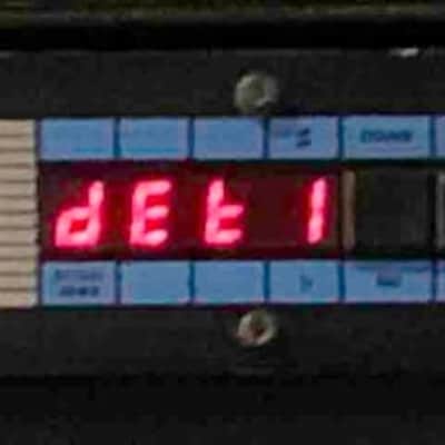 Digitech IPS-33 – Vintage 80s Studio Effects Unit | Delay, Reverb & Echo image 3
