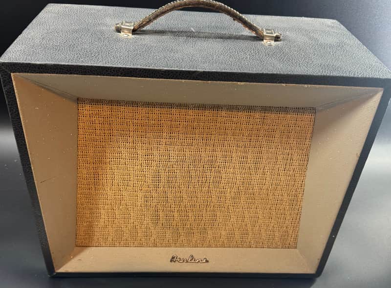 Airline Amplifier 9002 1960's  - Black image 1