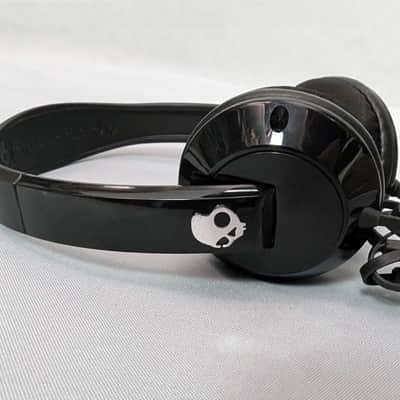 Skullcandy Supreme Sound Uprock Black/Black On-Ear Headphones Black image 2