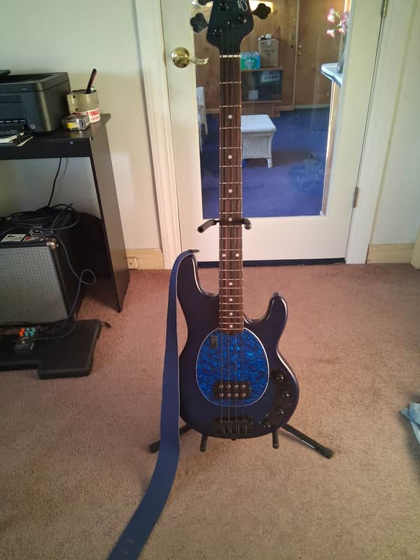 Sterling Stingray Ray34pb 2021 - Neptune Blue Neptune image 1