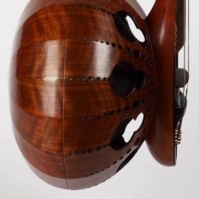 2013 Long Neck Tarhu by Peter Biffin, Mint Condition, w/Case, Super Rare! image 4