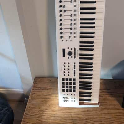 Arturia KeyLab 88 MkII MIDI Controller 2021 - Black