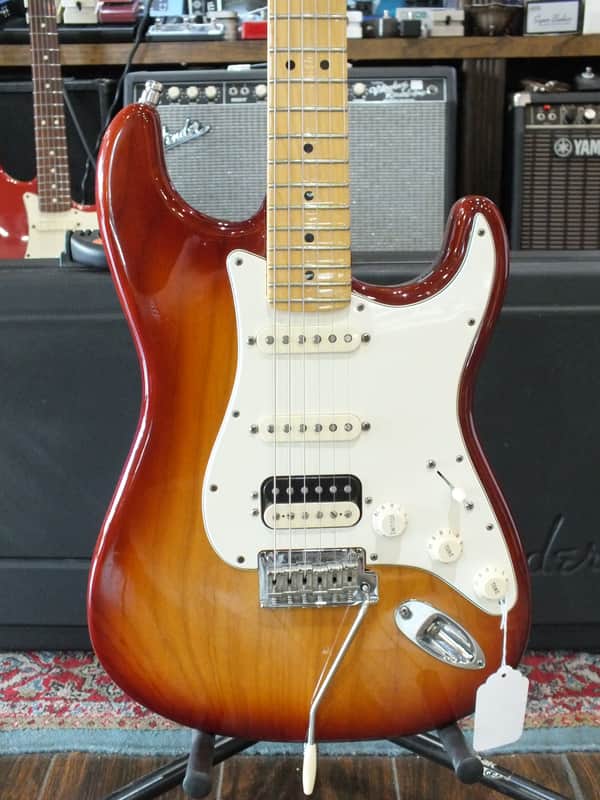 2015 Fender American Standard Stratocaster HSS Shawbucker with Maple Fretboard 3-Color Sunburst image 1