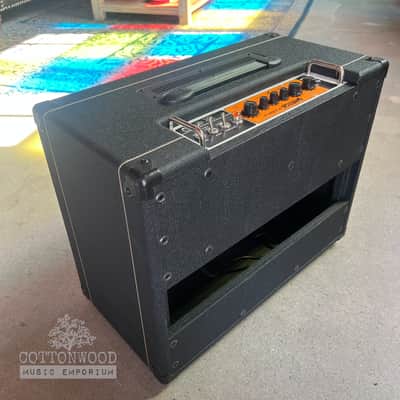 Orange Rocker 32 2-10" 30W Guitar Amplifier image 5