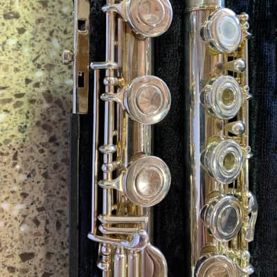Gemeinhardt 530 sb solid silver low b 50 series flute great shape image 4