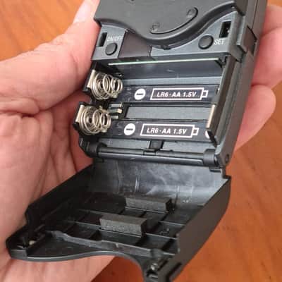 Sennheiser Sennheiser SK100 G2 Bodypack Transmitter – Professional Wireless Reliability image 12