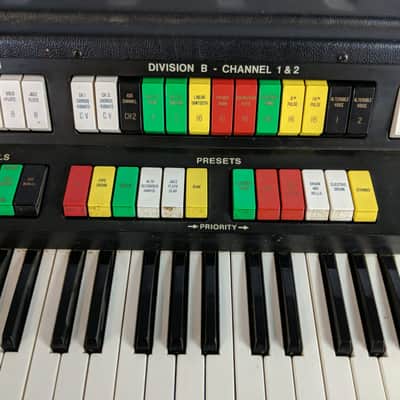 Rare RMI Keyboard Computer KC-2 1975 First Digital Keyboard image 4