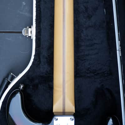 2001 Fender American Stratocaster Left-Handed with Rosewood Fretboard 3-Color Sunburst image 10