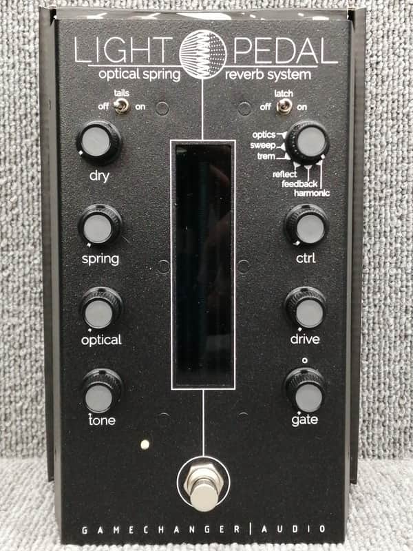 Gamechanger Audio Light Pedal