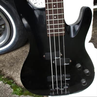 メンテ済 AriaProII MAGNA BASS MAB Series BLK Used Aria Pro II Magna Series MAB-20/5 5 String Bass - Black