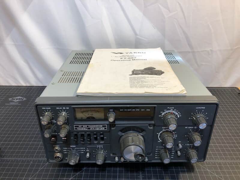 Yaesu FT-101ZD HF SSB Transceiver HAM Radio WORKING | Reverb Italia