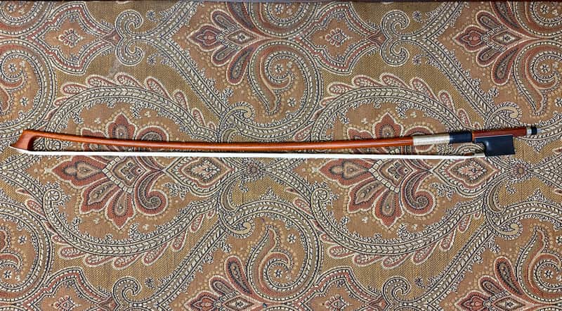 Sugito 1/8 Violin Bow Pernambuco Nickel Mounted image 1