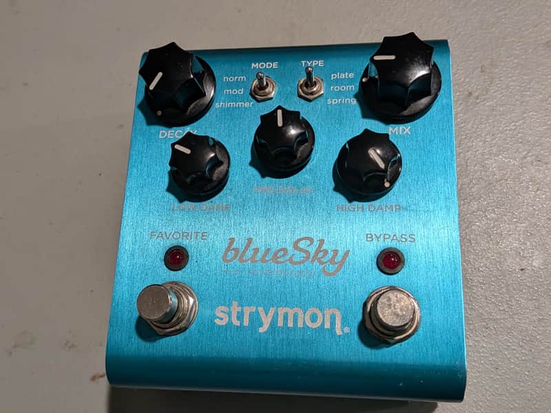 Strymon Blue Sky Reverberator V1 2010 - 2022 - Blue image 1