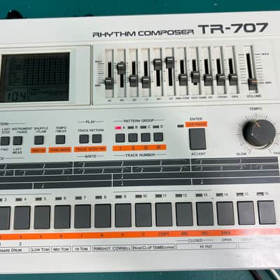 Roland TR-707 Rhythm Composer 1985 - White image 3